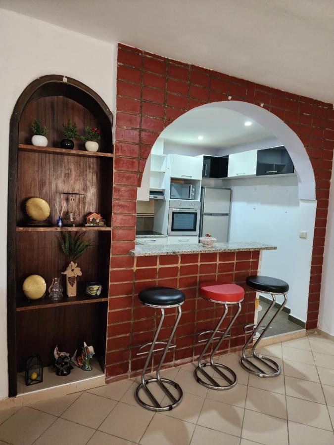 Duplex Bien Equipe Securise Avec Jardin Et Veranda La Marsa Esterno foto