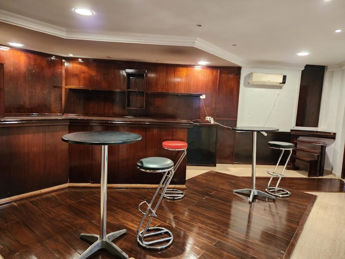 Duplex Bien Equipe Securise Avec Jardin Et Veranda La Marsa Esterno foto